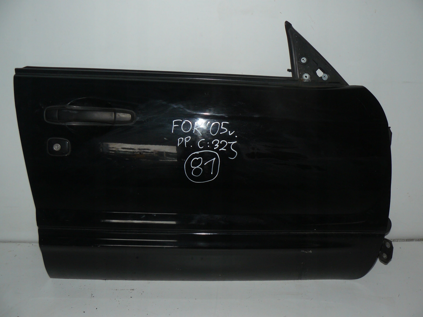 Subaru Forester Sg 2004r Drzwi Prawe Przednie 32j