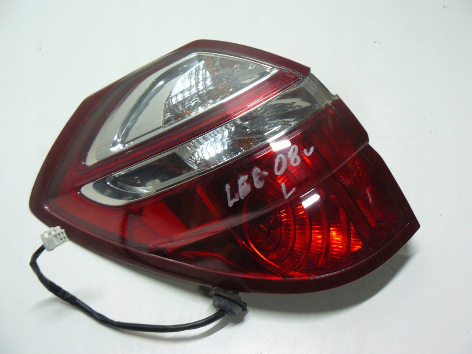 Subaru Legacy Outback IV Lift Lampa Tylna Lewa