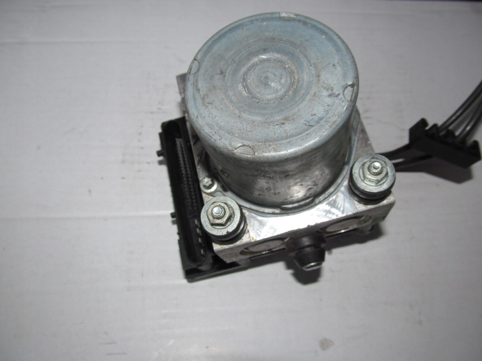 Subaru Forester III Pompa Hamulcowa Abs 27536sc020