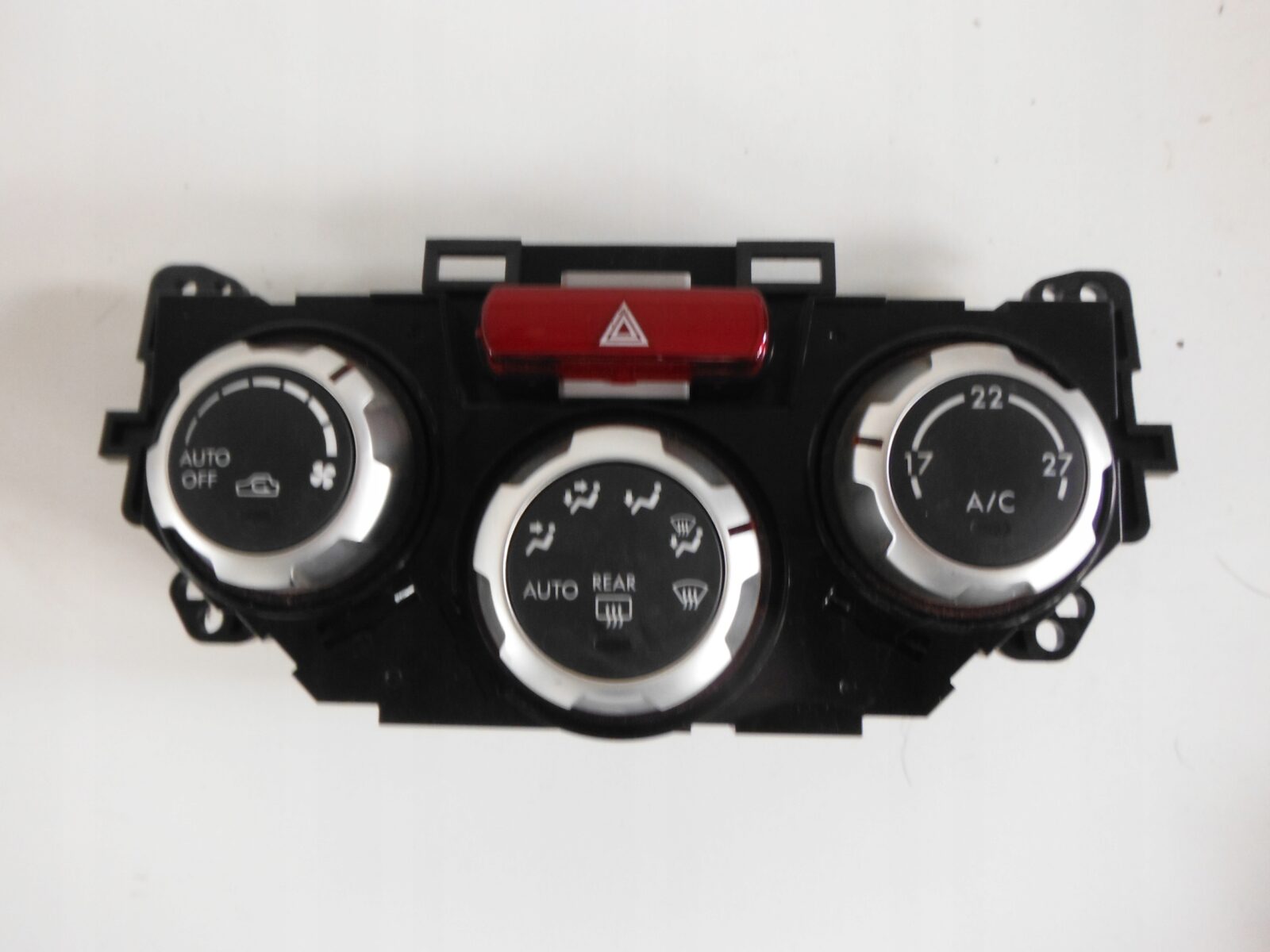 Subaru Forester 2008-2012r Radio Panel 72311sc060