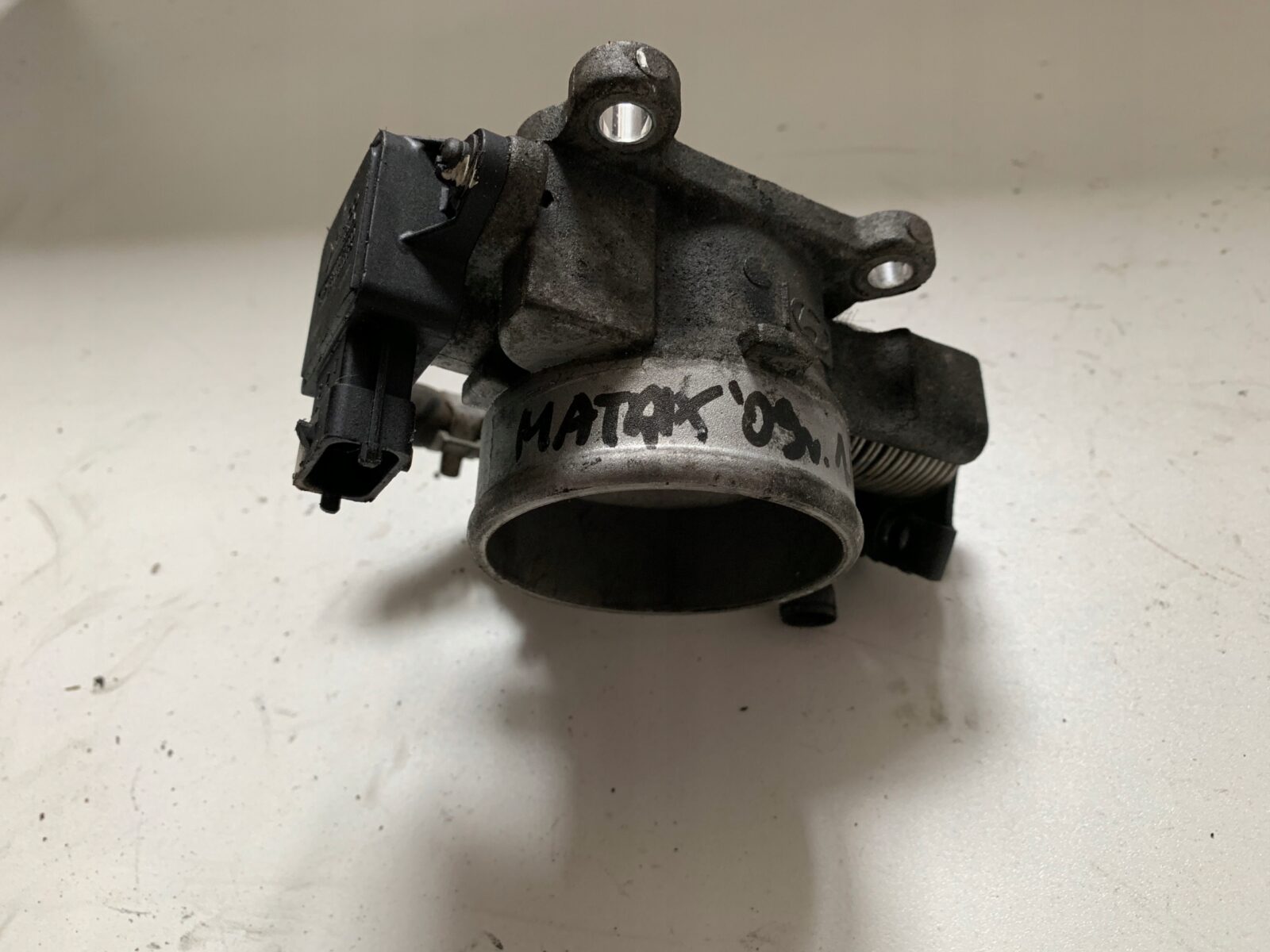 Hyundai MatrIX 2003r 1,6b Przepustnica 35170-22600