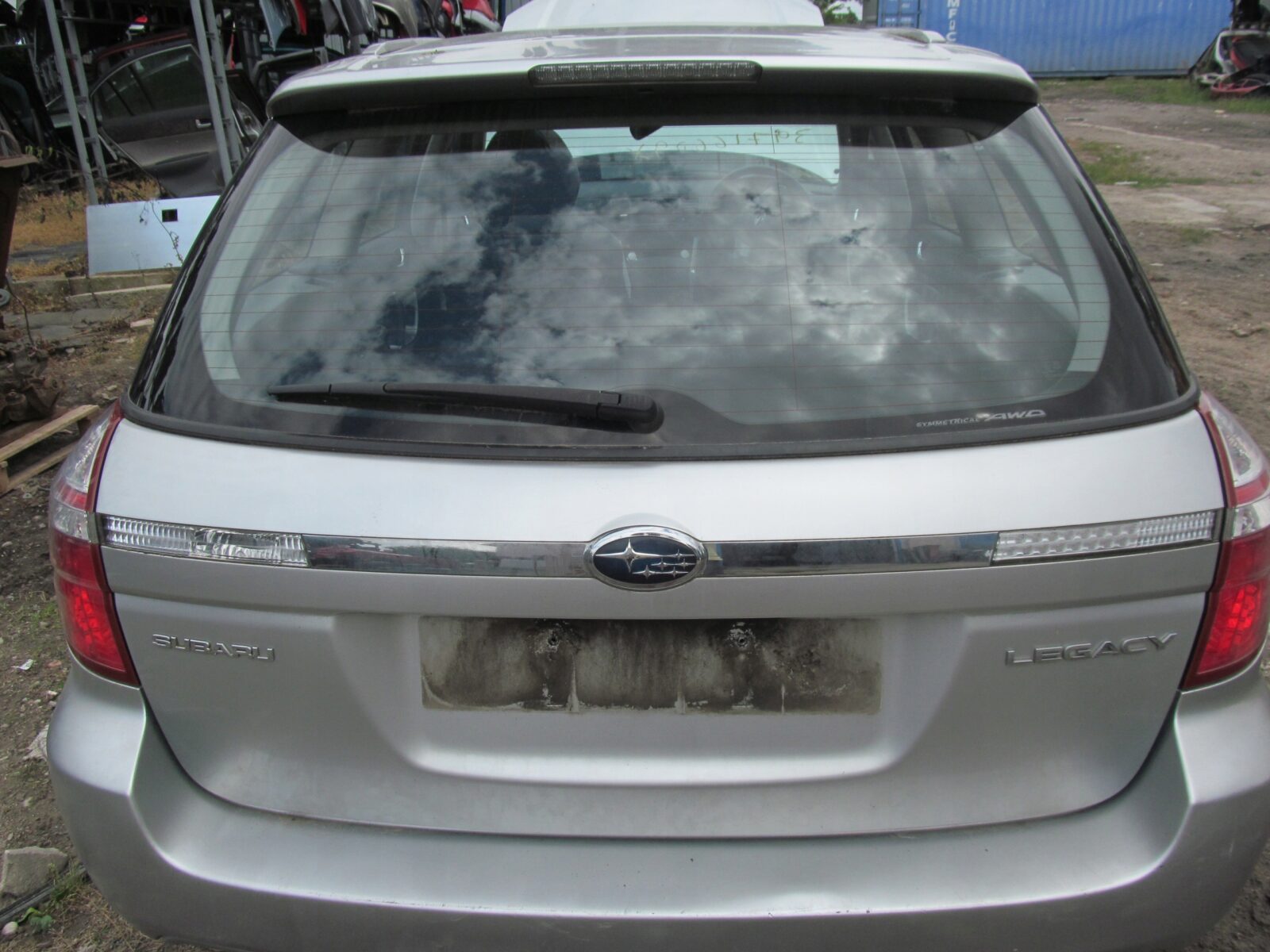 Subaru Legacy IV Lift Klapa Bagażnika Szyba 39d