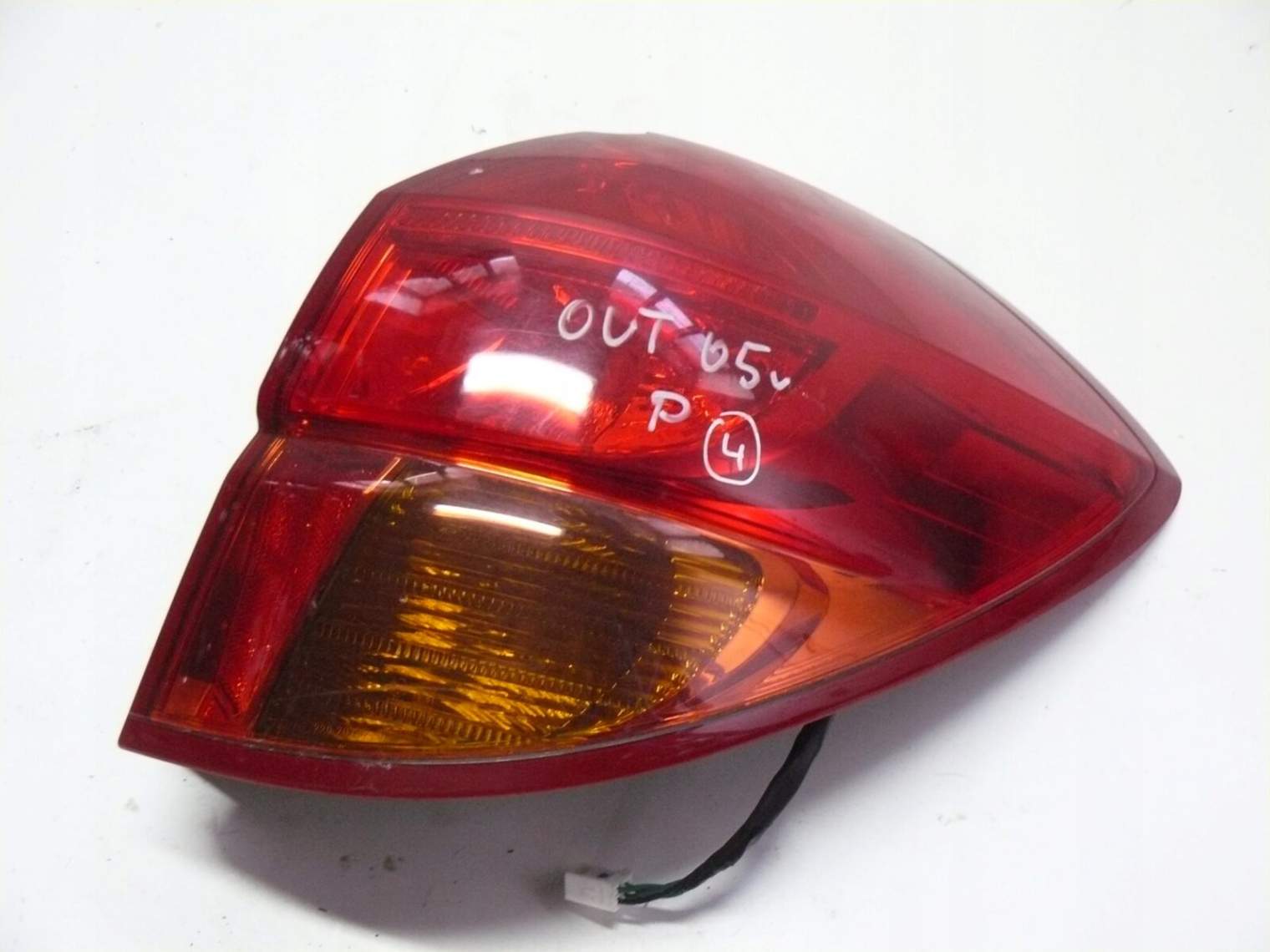 Subaru Legacy Outback IV 03-05r Lampa Tylna Prawa