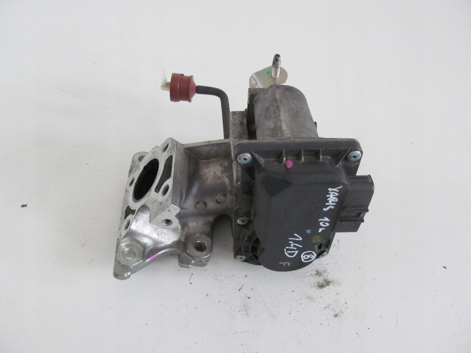 Toyota Yaris II 1,4d Przepustnica 26100-0n030