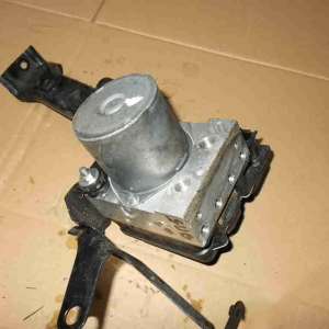 Subaru Forester Pompa Hamulcowa Abs 27536sc003