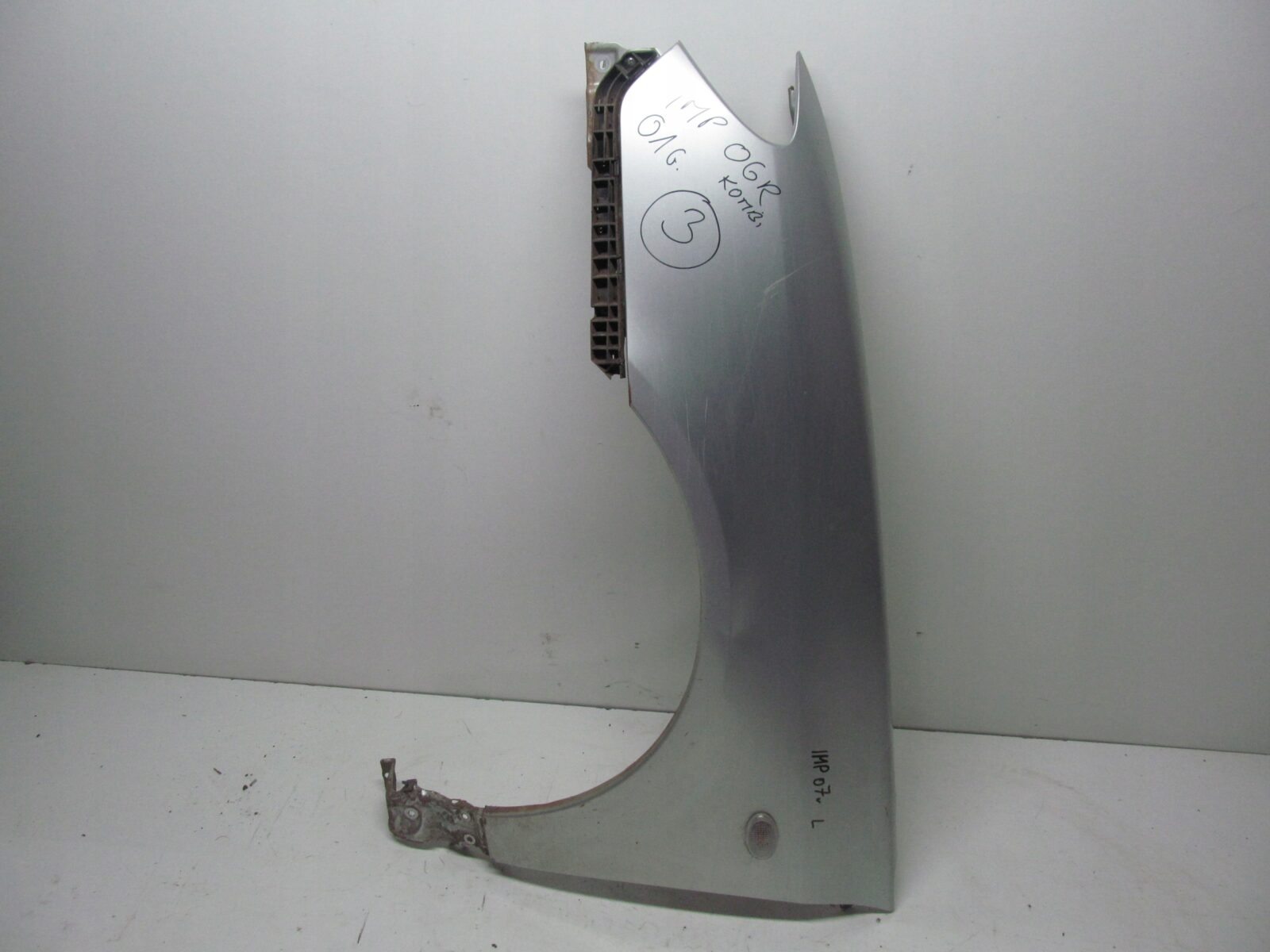 Subaru Impreza Gd 2006r Błotnik Przedni Kombi 01g 57110fe230