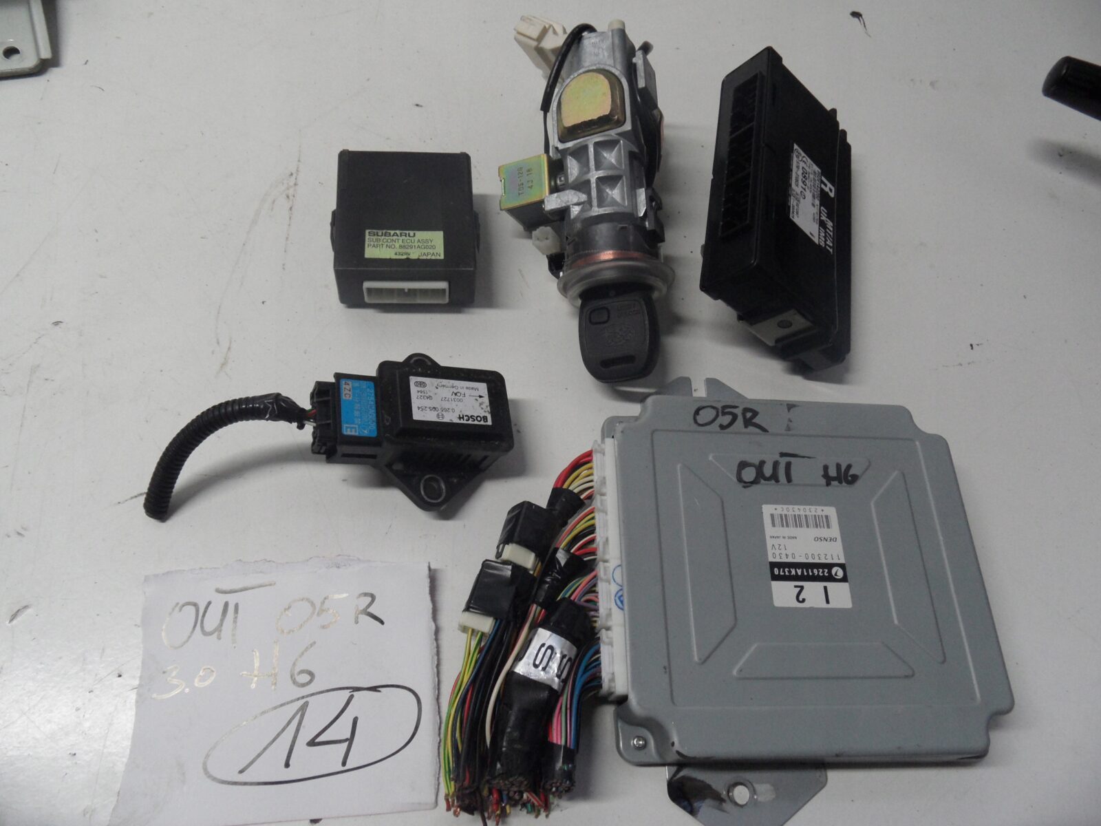 Subaru Outback IV 3.0b H6 Komputer 22611ak370