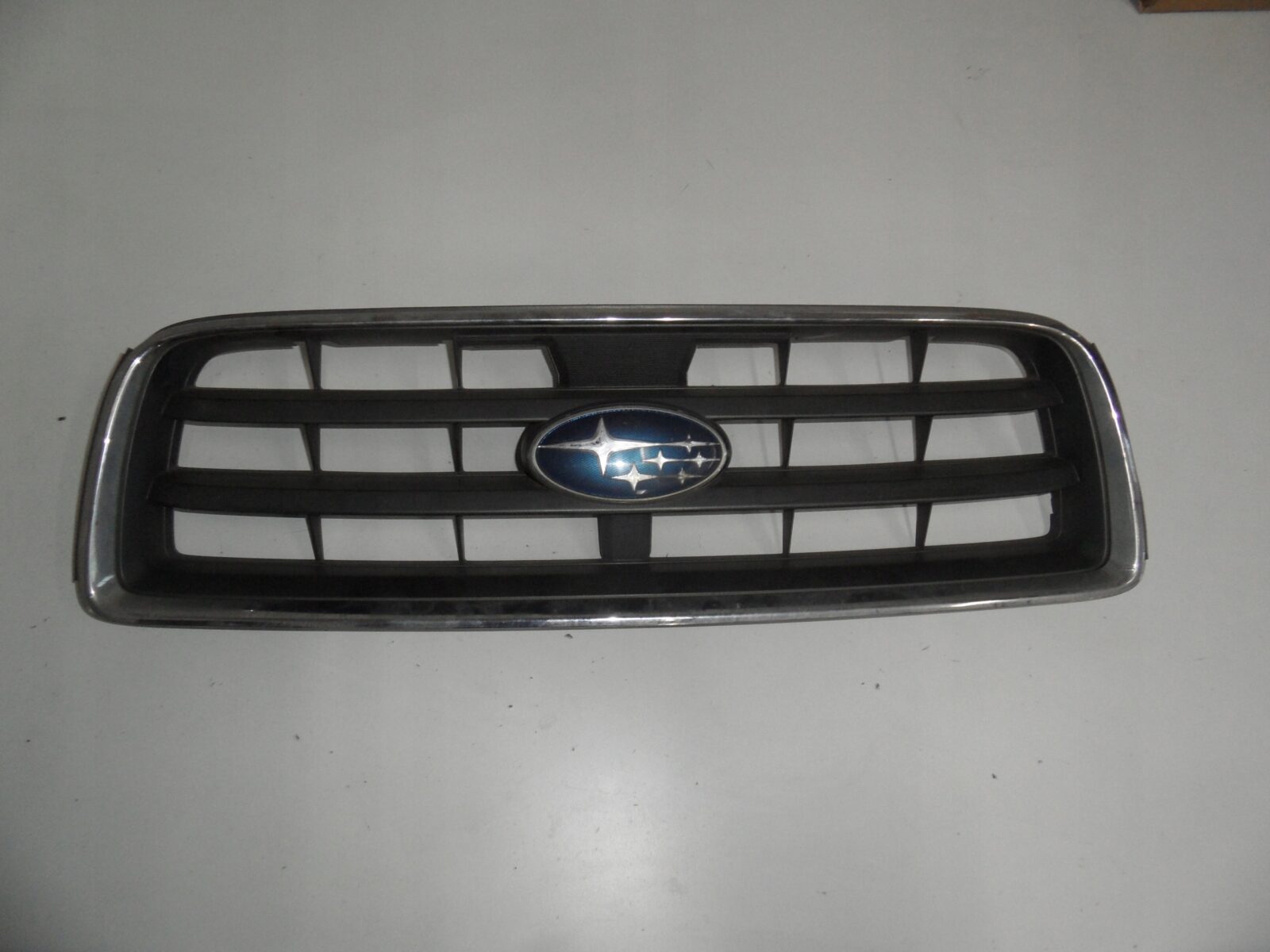 Subaru Forester II Sg 05r Atrapa Grill 91122sa070