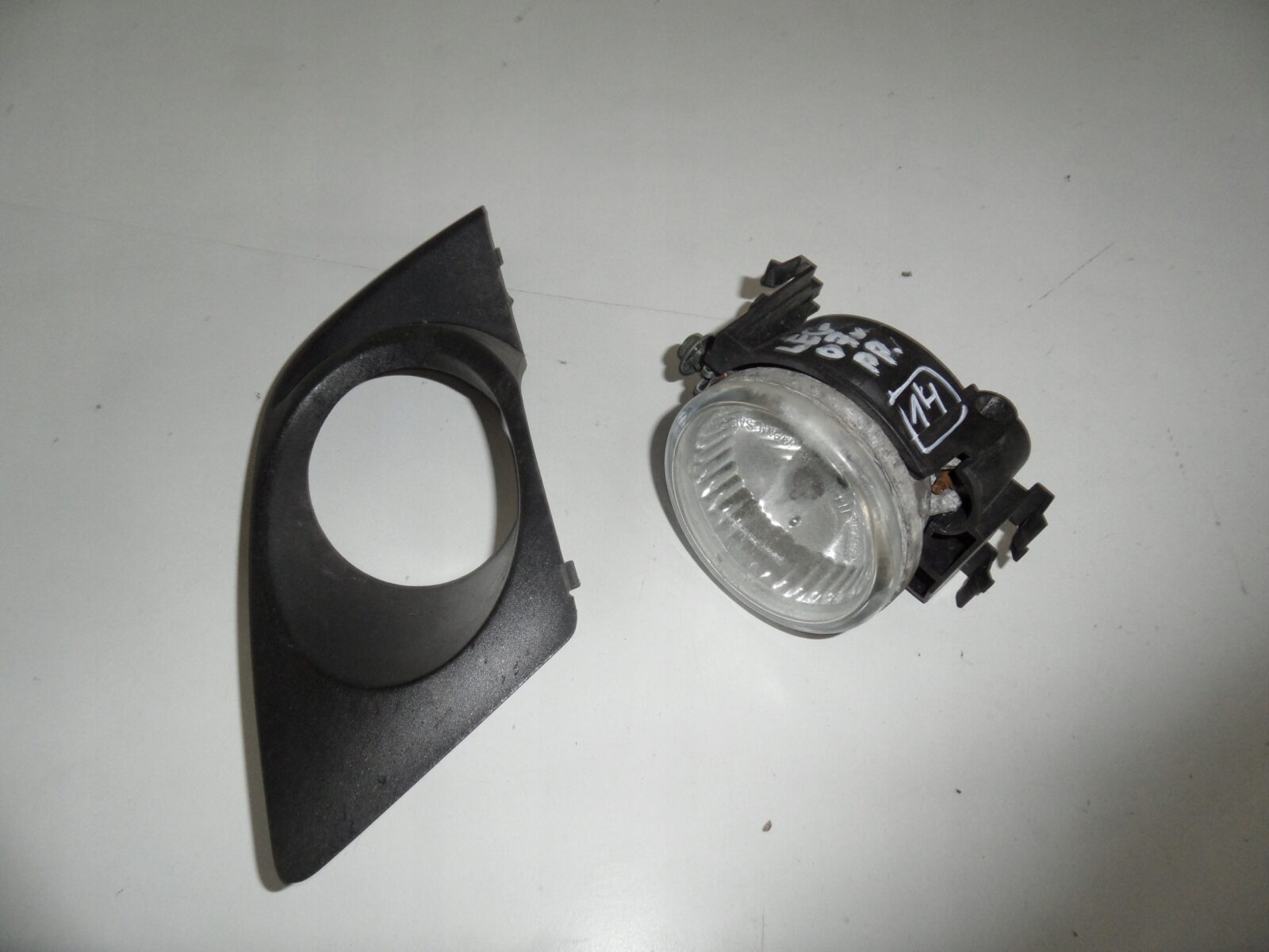 Subaru Legacy IV Lift 2007r Halogen Prawy 57731ag660