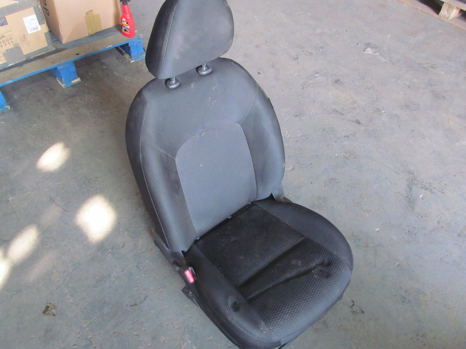 Nissan Micra K13 2013r Lewy Fotel Kanapa