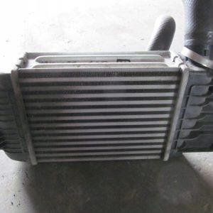 Toyota Yaris II 2008r 1.4d Chłodnica Intercooler 127000-0620