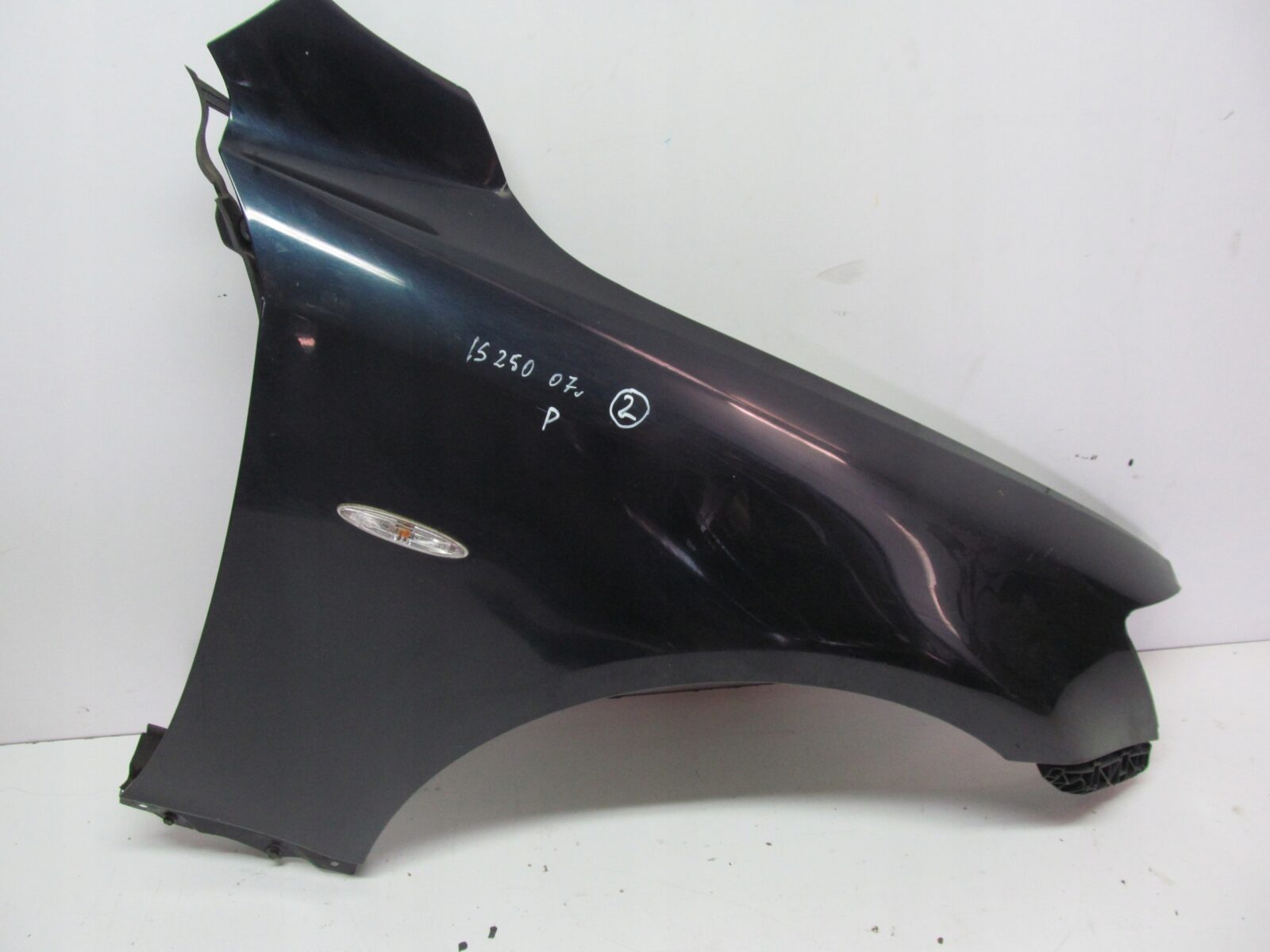 Lexus Is 220 250 2005-2012 Prawy Błotnik