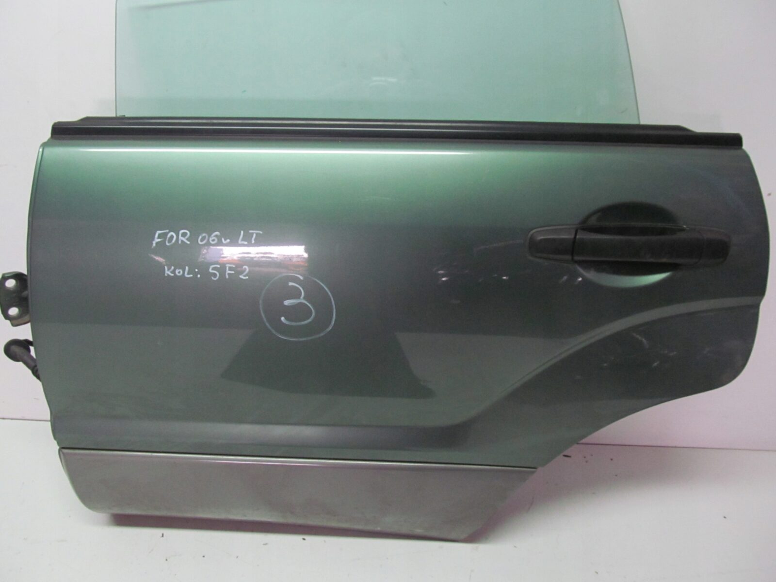 Subaru Forester Lift 2006r Drzwi Lewe Tylne 5f2