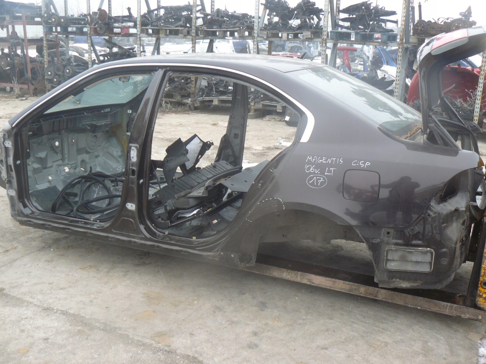 Kia Magentis III 2006r Błotnik Tylny Lewy Kołor 5p