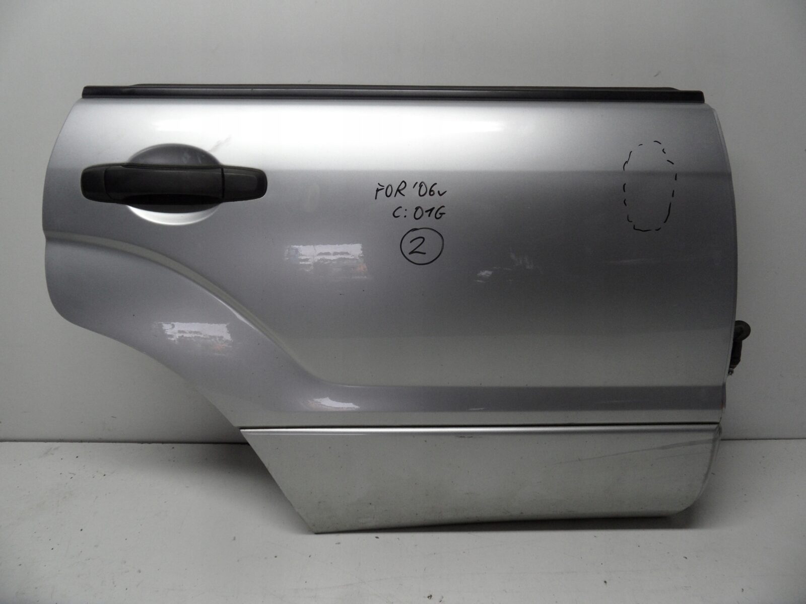 Subaru Forester II Sg Lift 2005r Drzwi Prawe Tylne