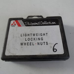 Mitsubishi Nakrętki Złodziejki