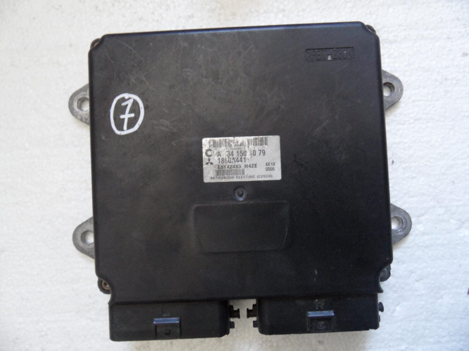 Mitsubishi Colt Komputer Sterownik 1860a441 1341501079