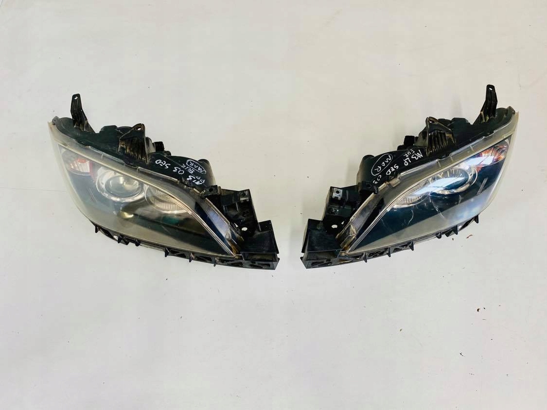 Mazda 3 I Bk Sedan Lampa Przednia Prawa Lewa Europa