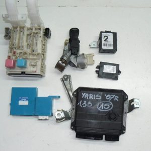 Toyota Yaris II 2007r 1.3b Komputer 89661-0d311