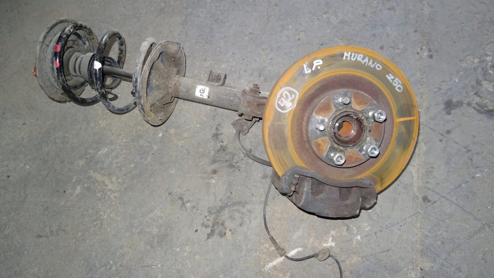Nissan Murano Z50 MCPHERSON Lewy Przedni