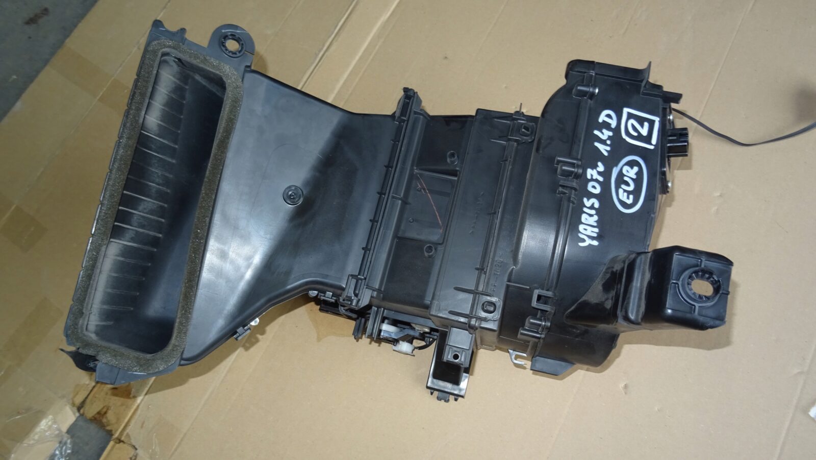 Toyota Yaris II 2007r 1,4d Wentylator Nagrzewnicy