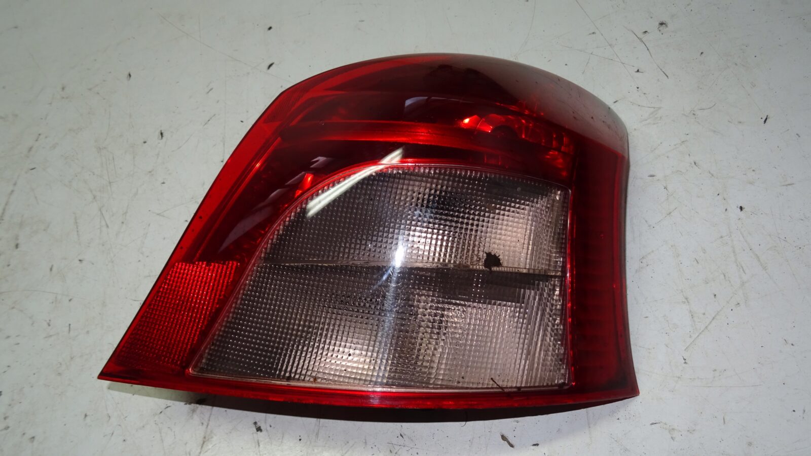 Toyota Yaris 2007r Lampa Tylna Prawa Europa