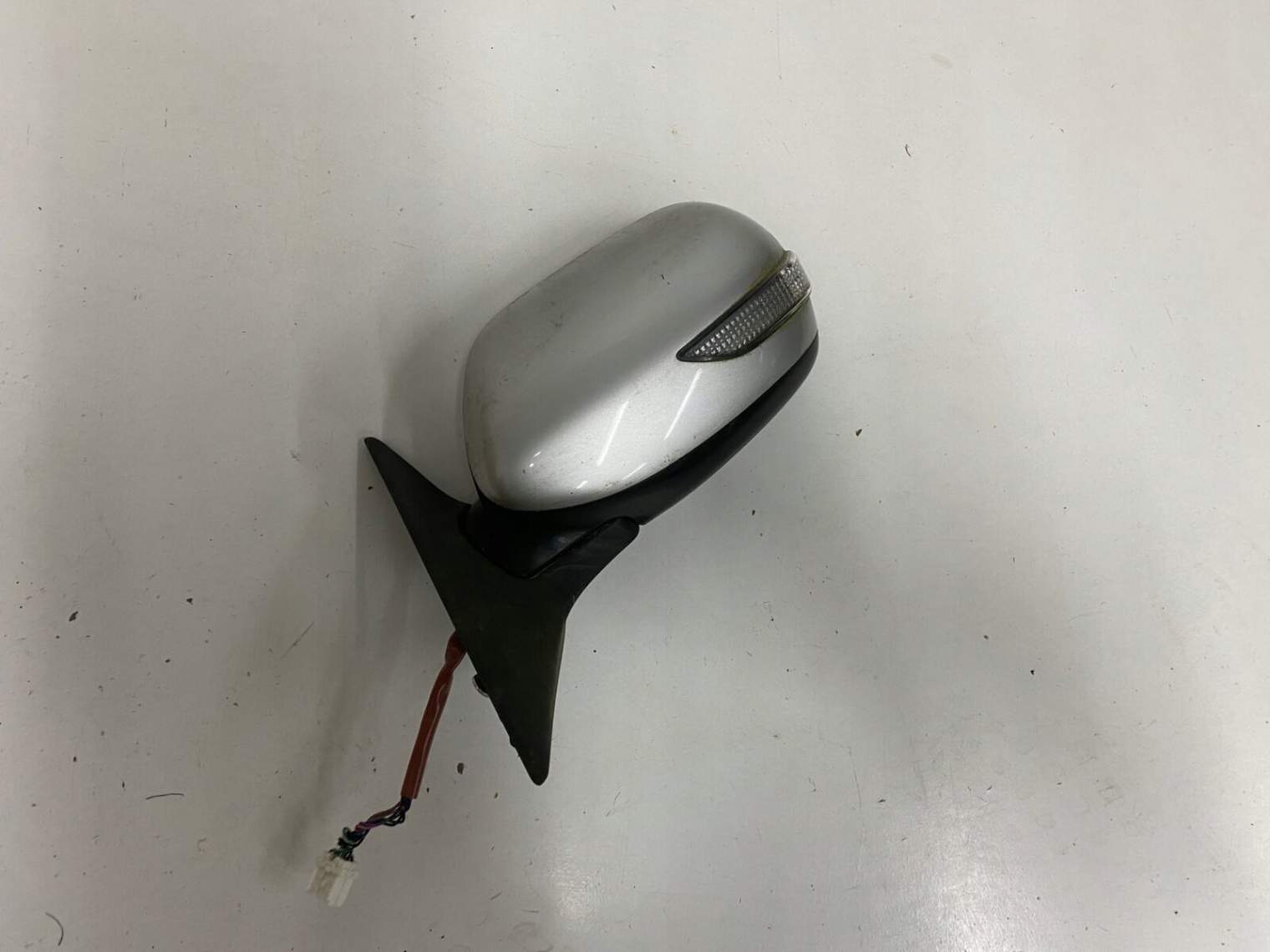 Subaru Legacy Outback IV Lift Lusterko Lewe 39d