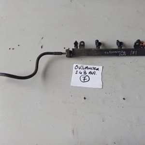 Mitsubishi Outlander I 04r 2,4b Aut. Wtryskiwacz 028033113