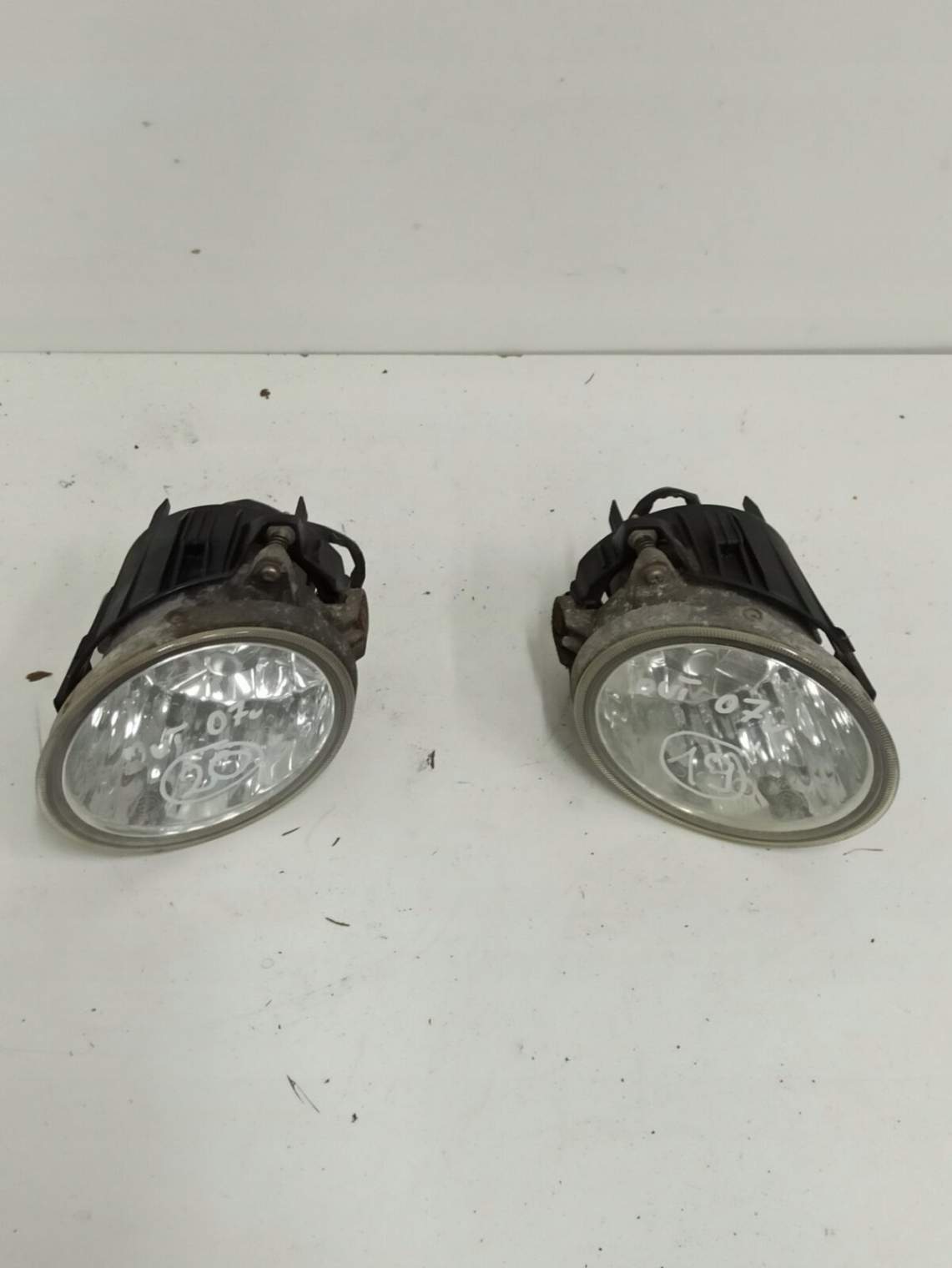 Subaru Outback III 07r Halogen Przód Prawy Lewy