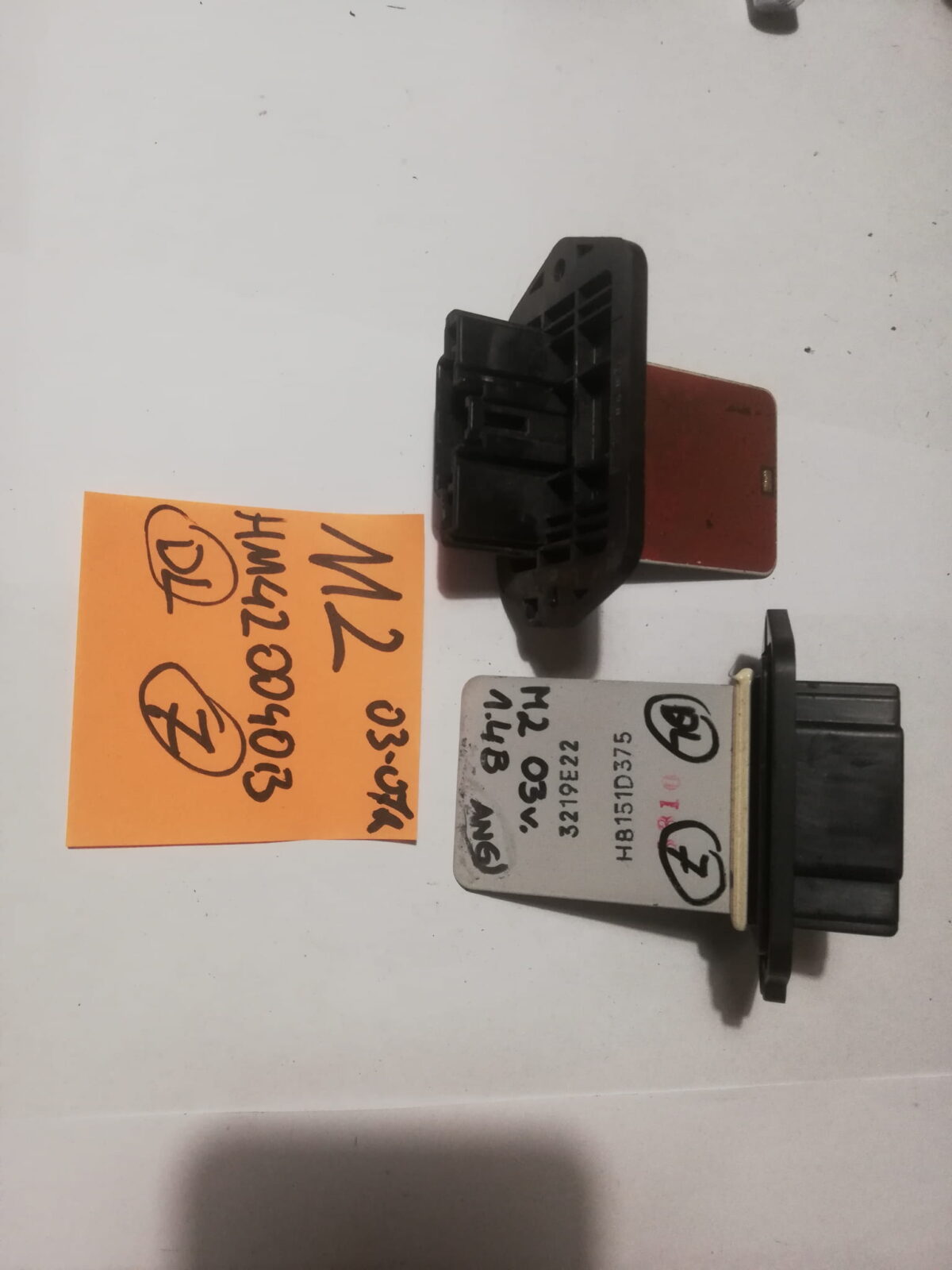 Mazda 2 Rezystor Opornik Nagrzewnicy Hm420040b