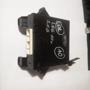 Subaru Legacy 2010 R Moduł Sterownik 72343aj211 177700-6890