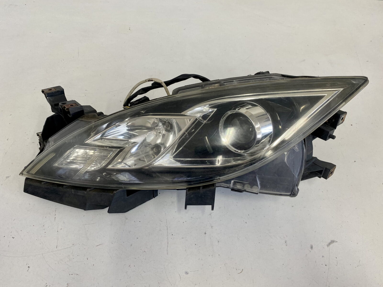 Mazda 6 Gh 2010r Lampa Lewa Przednia Uk