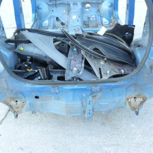 Toyota Yaris 2006r 2007r 5d Pas Tylny Tył