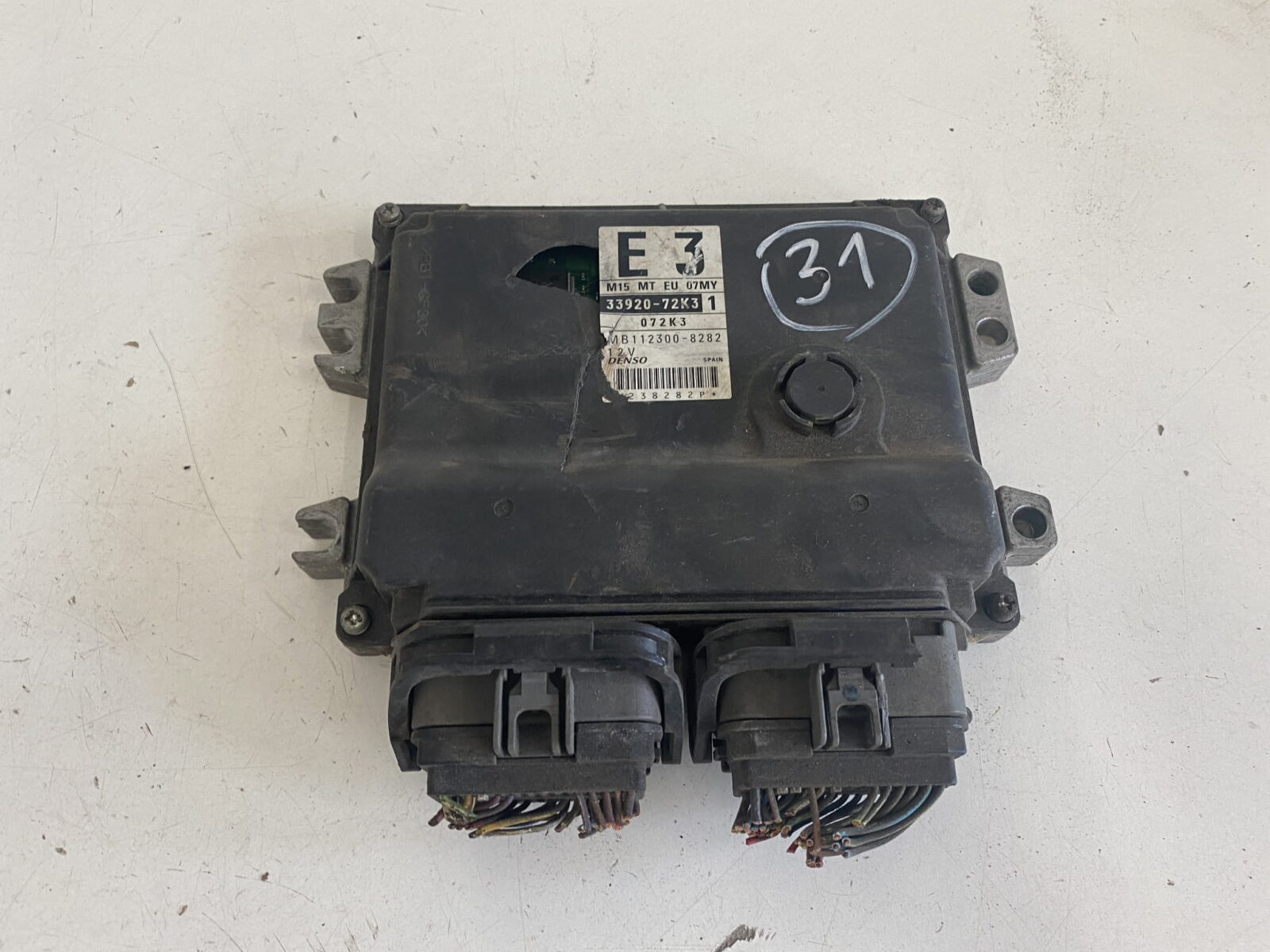 Suzuki Swift Mk6 Sterownik Silnika 33920-72k3 112300-8282