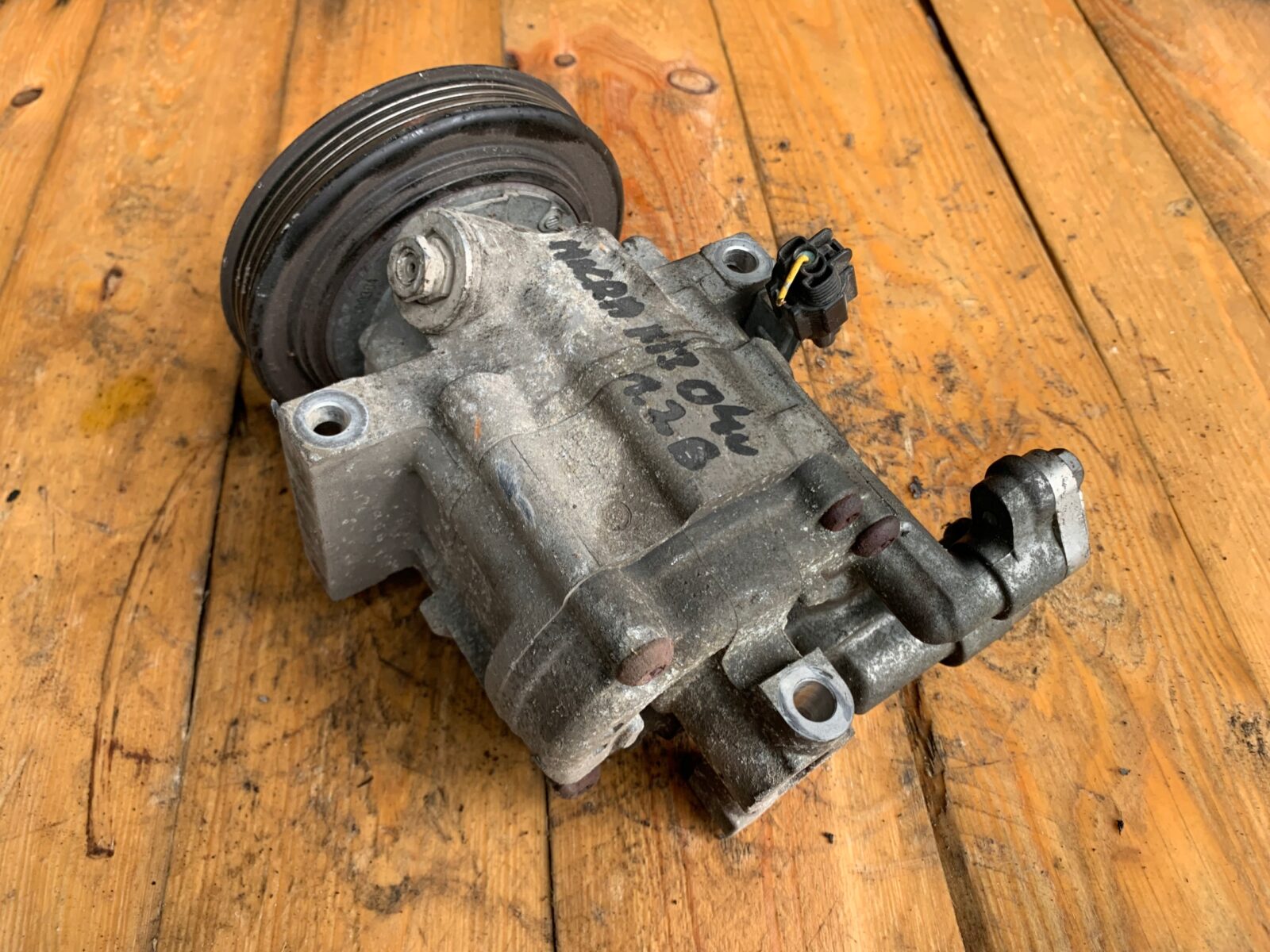 NISSAN Micra K12 SPRĘŻARKA Kompresor Klimatyzacji 92600-Ax84b