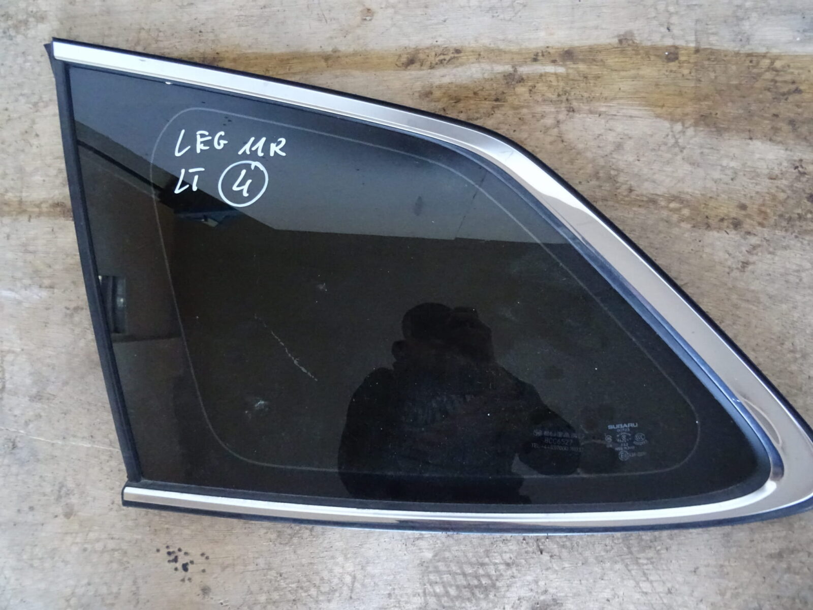 Subaru Legacy V Outback IV Szyba Lewa Tylna Nr.4