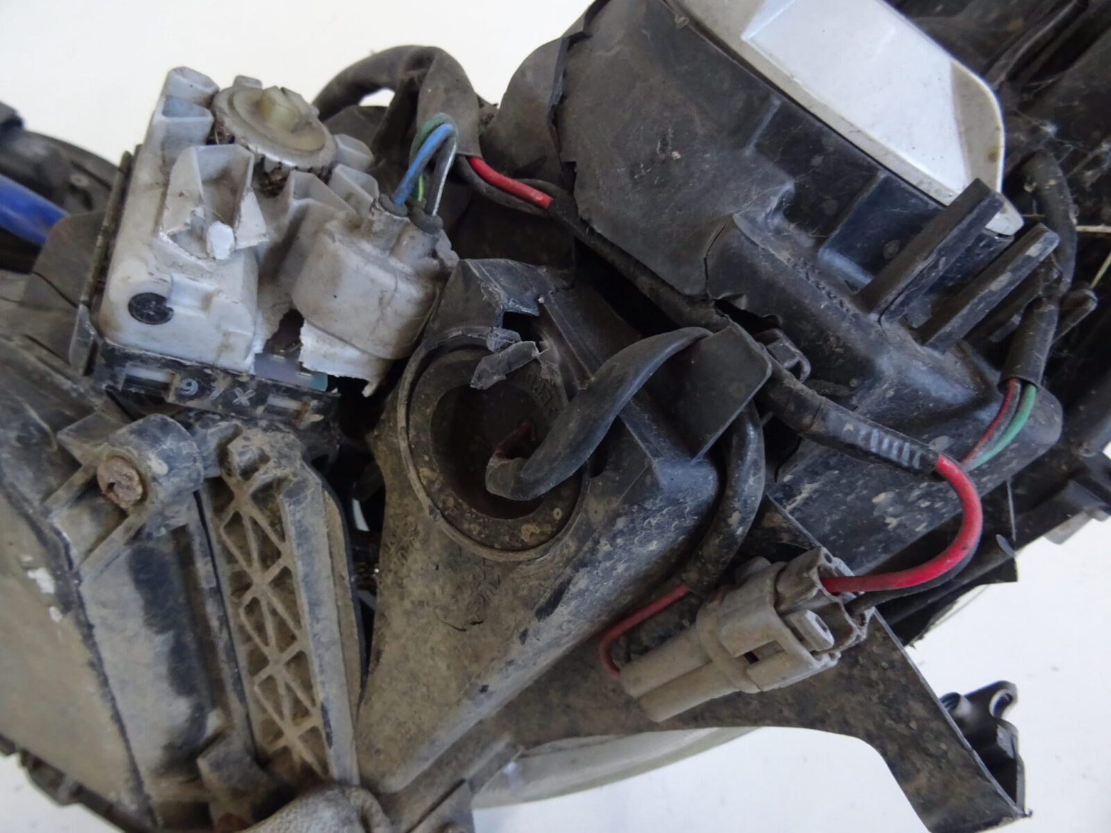 Subaru Legacy V Outback IV Lampa Prawa Xenon Nr.62 - obrazek 4