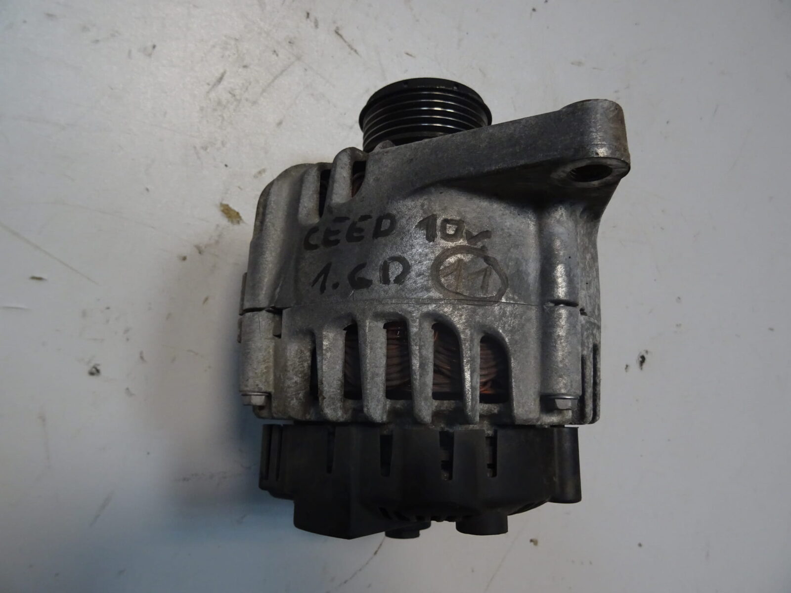 Kia Ceed Alternator 37300-2a600 Nr.11
