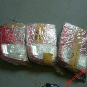 Subaru Forester 2001r Lampa Tylna Lewa