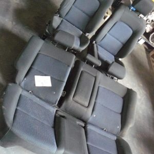 Mazda 3 2004 2006r Sedan Fotele Kanapa