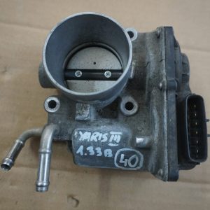 TOYOTA YARIS III 2011-2014R 1.33B PRZEPUSTNICA 22030-47010 , 2203047010
