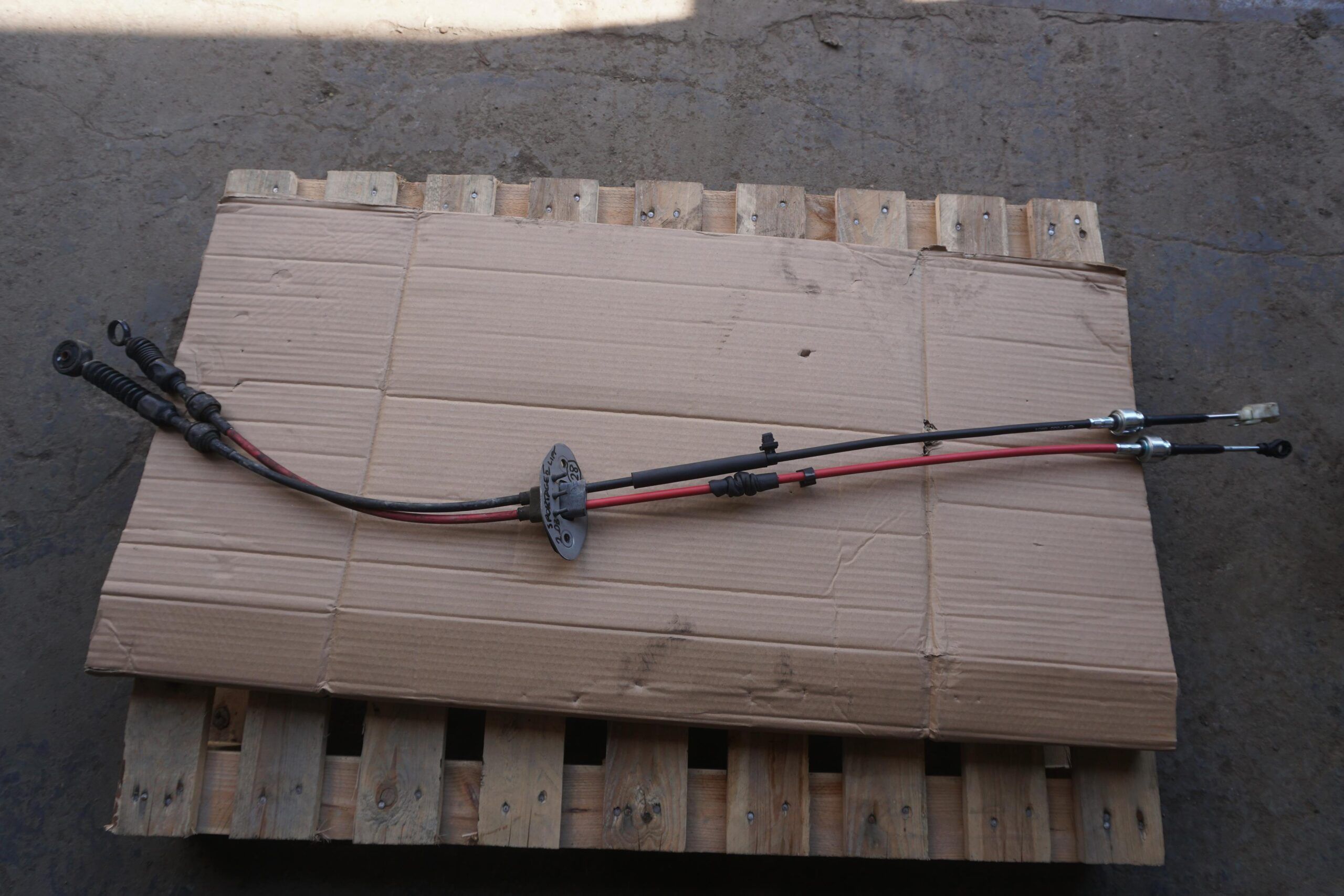 KIA SPORTAGE II 2004-2010R 2.0B G4GC 2WD LINKI ZMIANY BIEGOW 437941F000