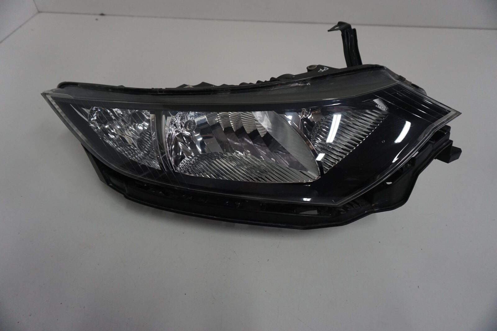 HONDA CIVIC IX LAMPA PRZEDNIA PRAWA 33100-TV0-E012-M1