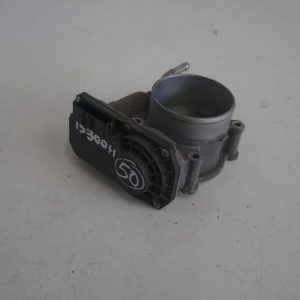 LEXUS IS300H PRZEPUSTNICA 22030-36030