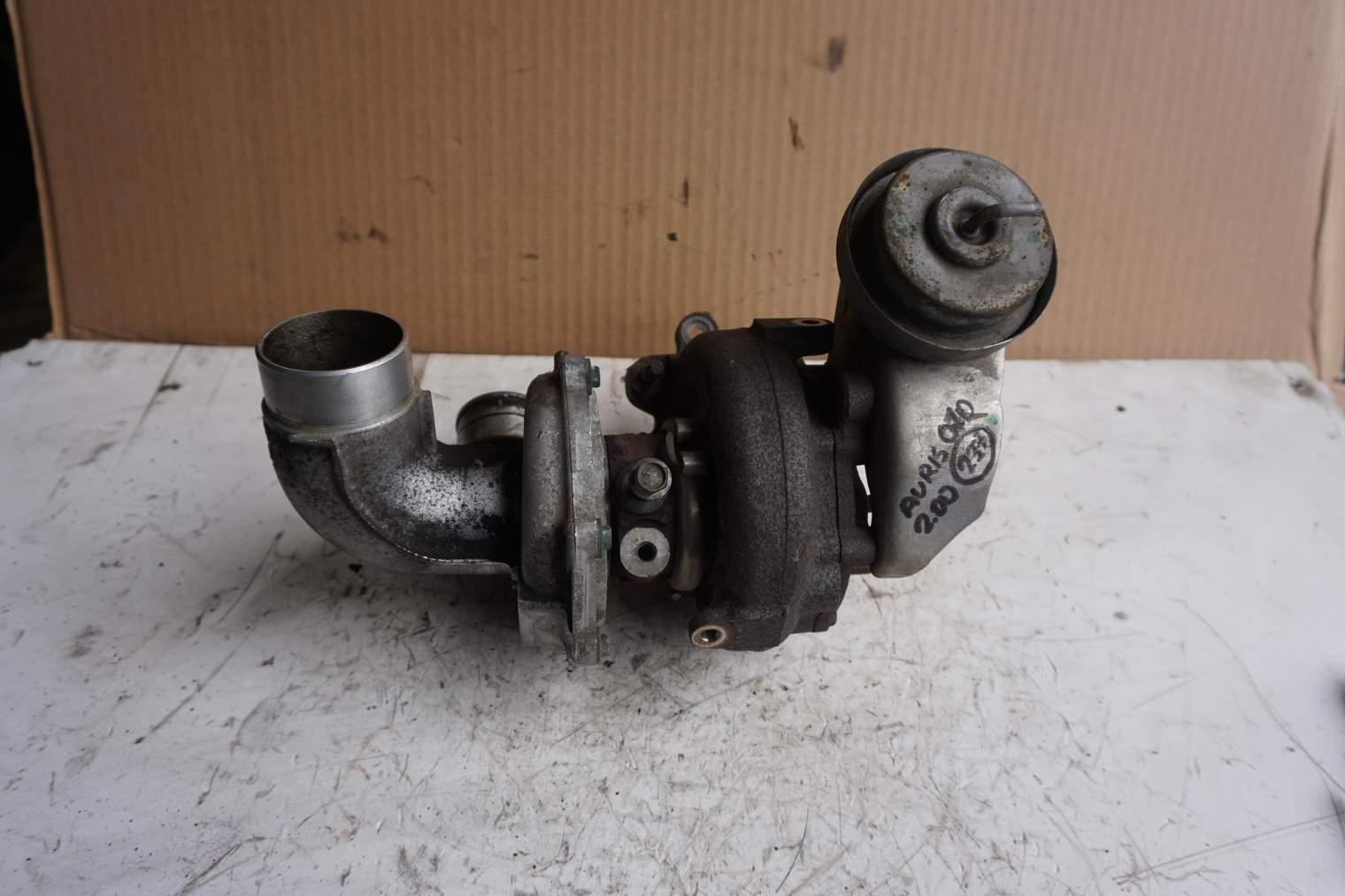 TOYOTA AURIS E15 TURBOSPRĘŻARKA 17201-0R040 nr.237