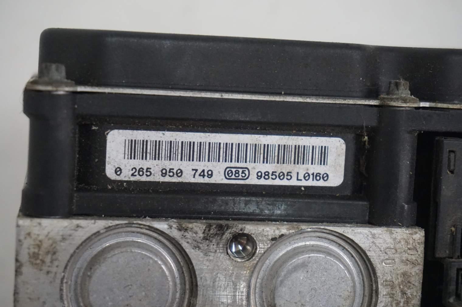 TOYOTA AVENSIS T27 POMPA HAMULCOWA ABS 44540-05070 44540-05071 - obrazek 11