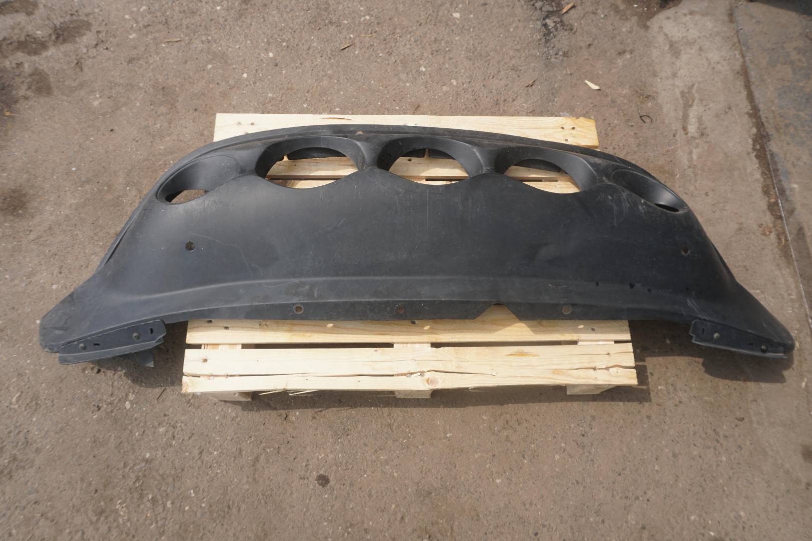 Nissan JUKE DOKŁADKA ZDERZAKA 62026-1KA1A