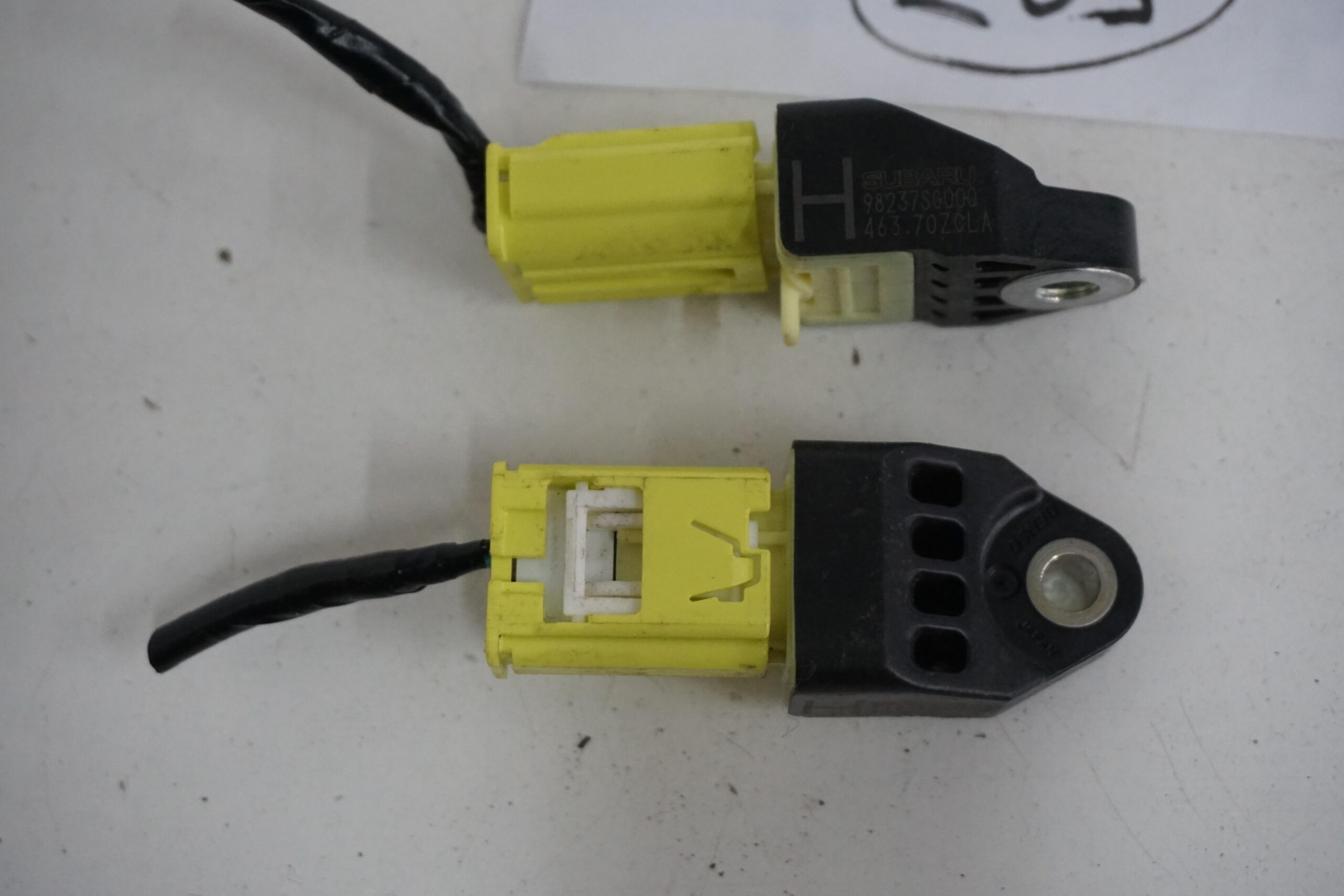 SUBARU LEVORG FORESTER SJ CZUJNIK UDERZENIOWY 98235SG000 98235SG010 98237SG000 98237SG010 - obrazek 3