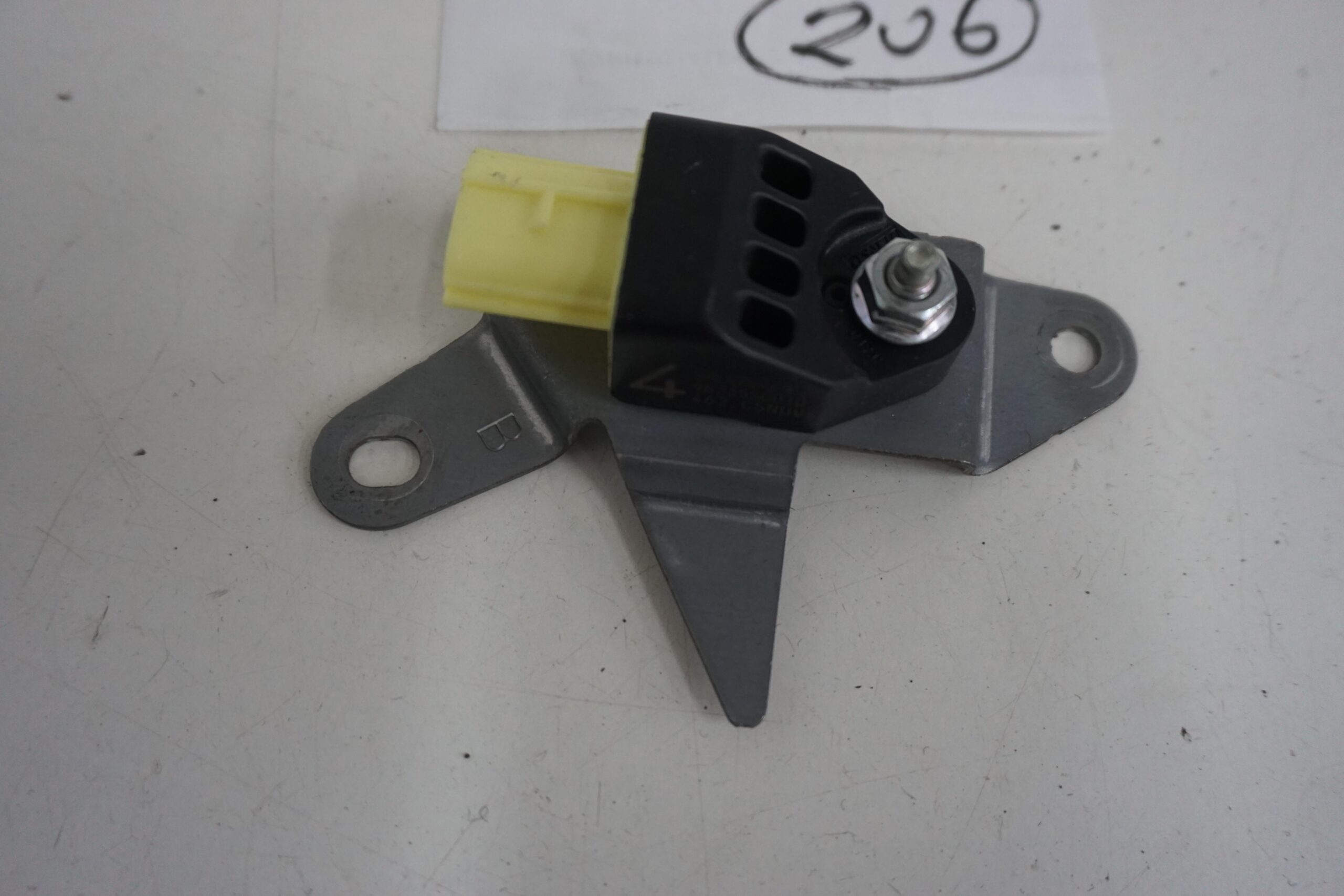SUBARU LEVORG FORESTER SJ CZUJNIK UDERZENIOWY 98235SG000 98235SG010 98237SG000 98237SG010 - obrazek 5
