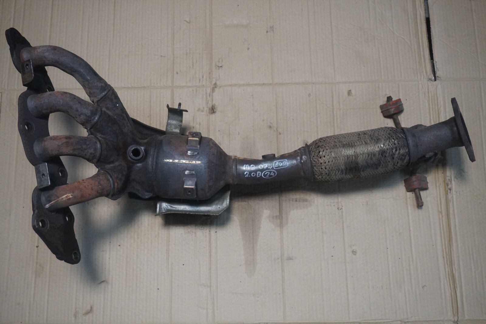 MAZDA 3 I BK KOLEKTOR WYDECHOWY KATALIZATOR 2.0B LF50 LF72 LFDE LFN7 LFN8 LFVE